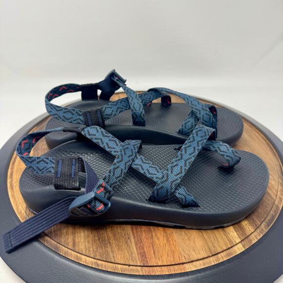 Chaco Z2 Men's Classic Sandal Outdoor Navy/Black Size 12 NEW! - Picture 1 of 2